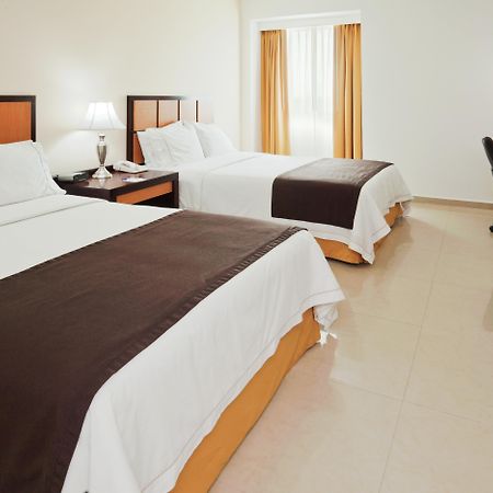 Holiday Inn Express Paraiso - Dos Bocas, An Ihg Hotel Εξωτερικό φωτογραφία