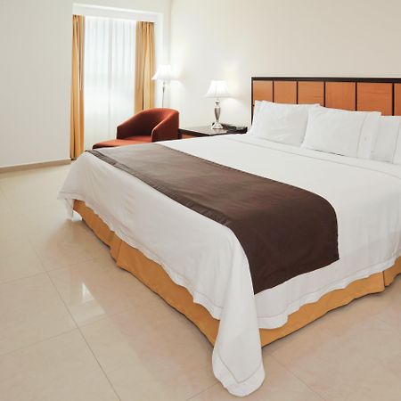 Holiday Inn Express Paraiso - Dos Bocas, An Ihg Hotel Εξωτερικό φωτογραφία
