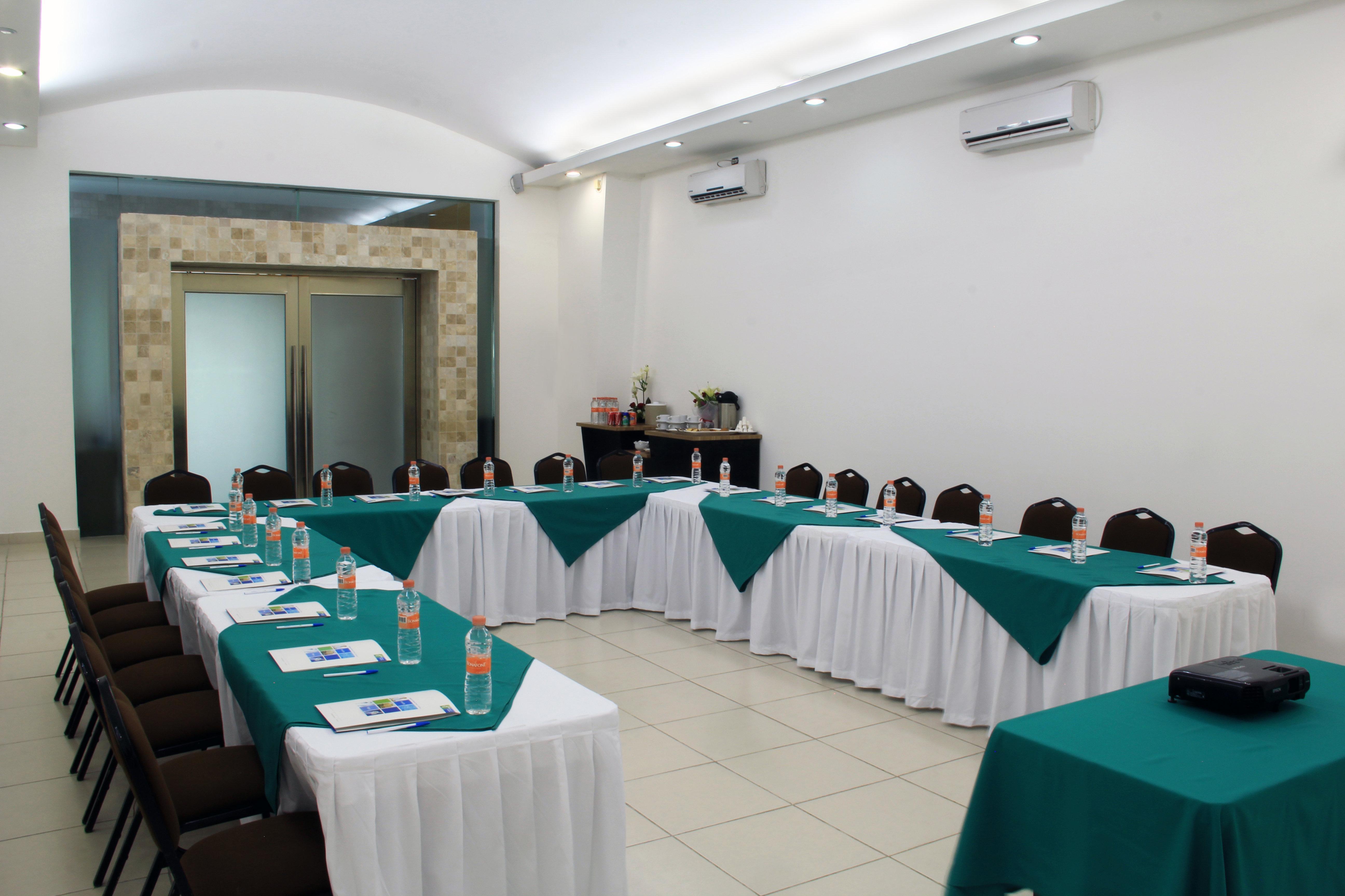 Holiday Inn Express Paraiso - Dos Bocas, An Ihg Hotel Εξωτερικό φωτογραφία