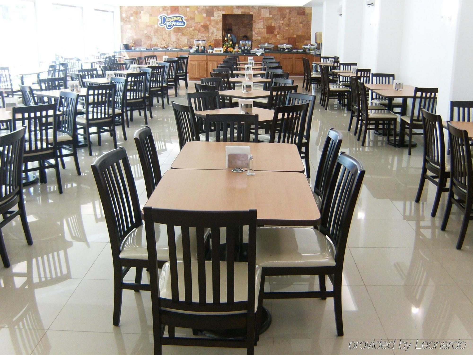 Holiday Inn Express Paraiso - Dos Bocas, An Ihg Hotel Εστιατόριο φωτογραφία
